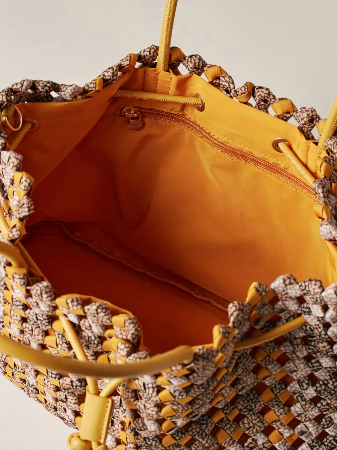 LA NIDO BORSA SHOPPING MEDIUM